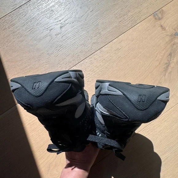 New Balance 9060 Sneakers - Picture 6 of 7